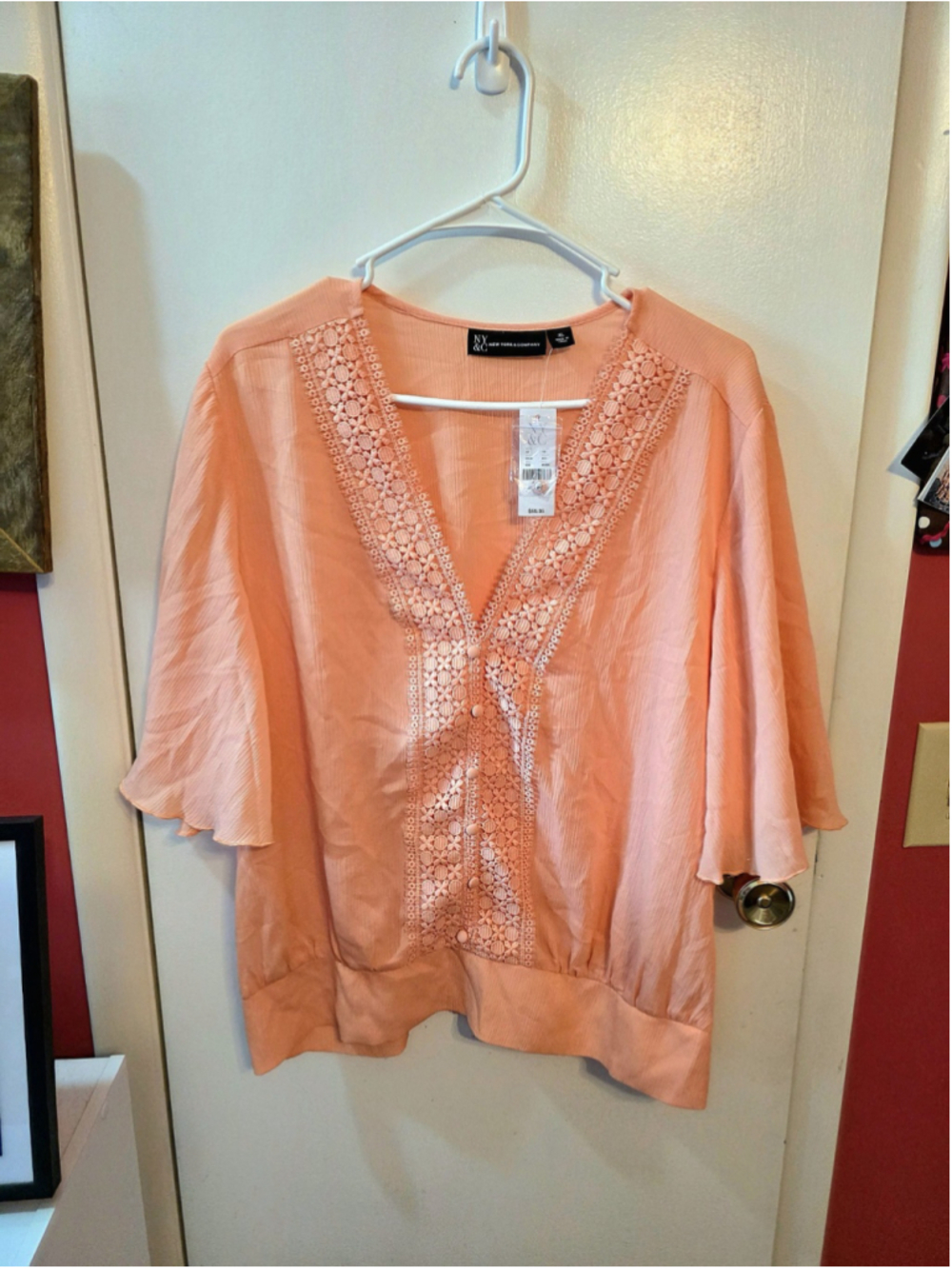New York & Company Womens Peach Solid Polyester V-Neck Short Sleeve Top XL